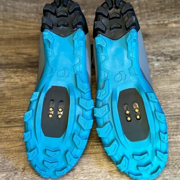 NEW PEARL IZUMI X-Alp Divide Moutain Bike Cycling Shoes Gray/Black Women's 42 - Picture 8 of 12
